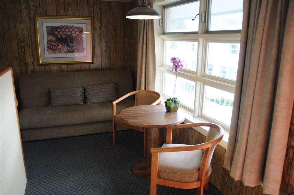 O'Sullivan'S Motel レイク・ジョージ エクステリア 写真