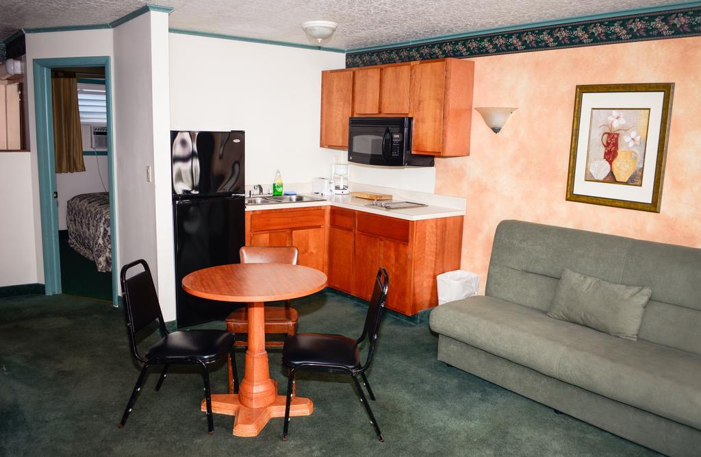 O'Sullivan'S Motel レイク・ジョージ 部屋 写真